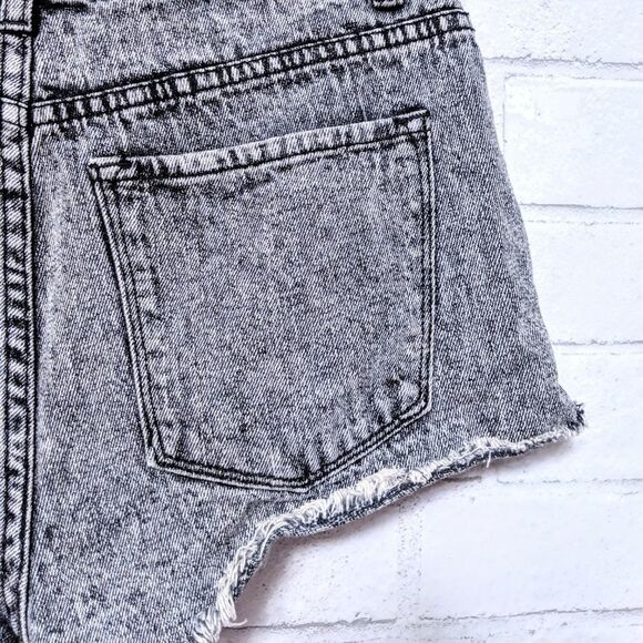 BDG High Rise Dree Cheeky Denim Jean Shorts 27 - Picture 8 of 10